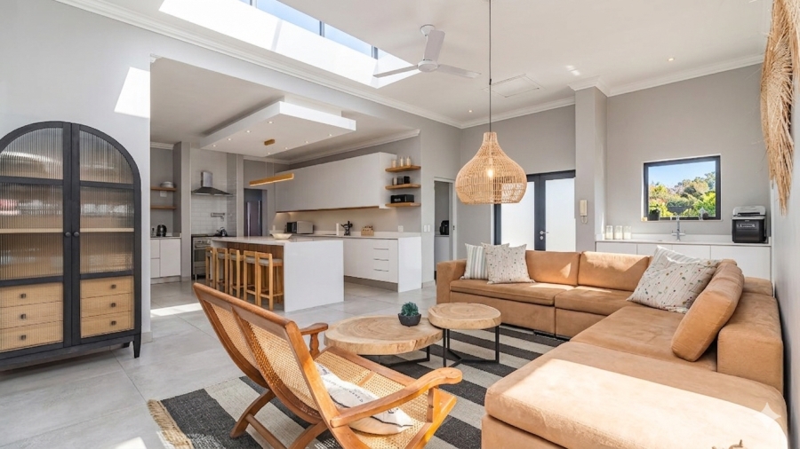 7 Bedroom Property for Sale in Pezula Private Estate Western Cape